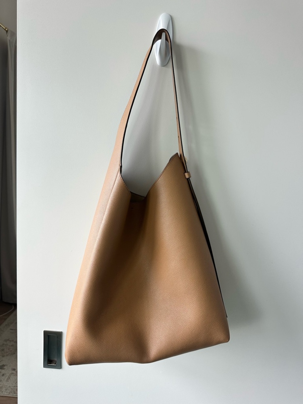 Tory Burch Pebbled Leather Shoulder Hobo - Tan - Picture 2 of 8
